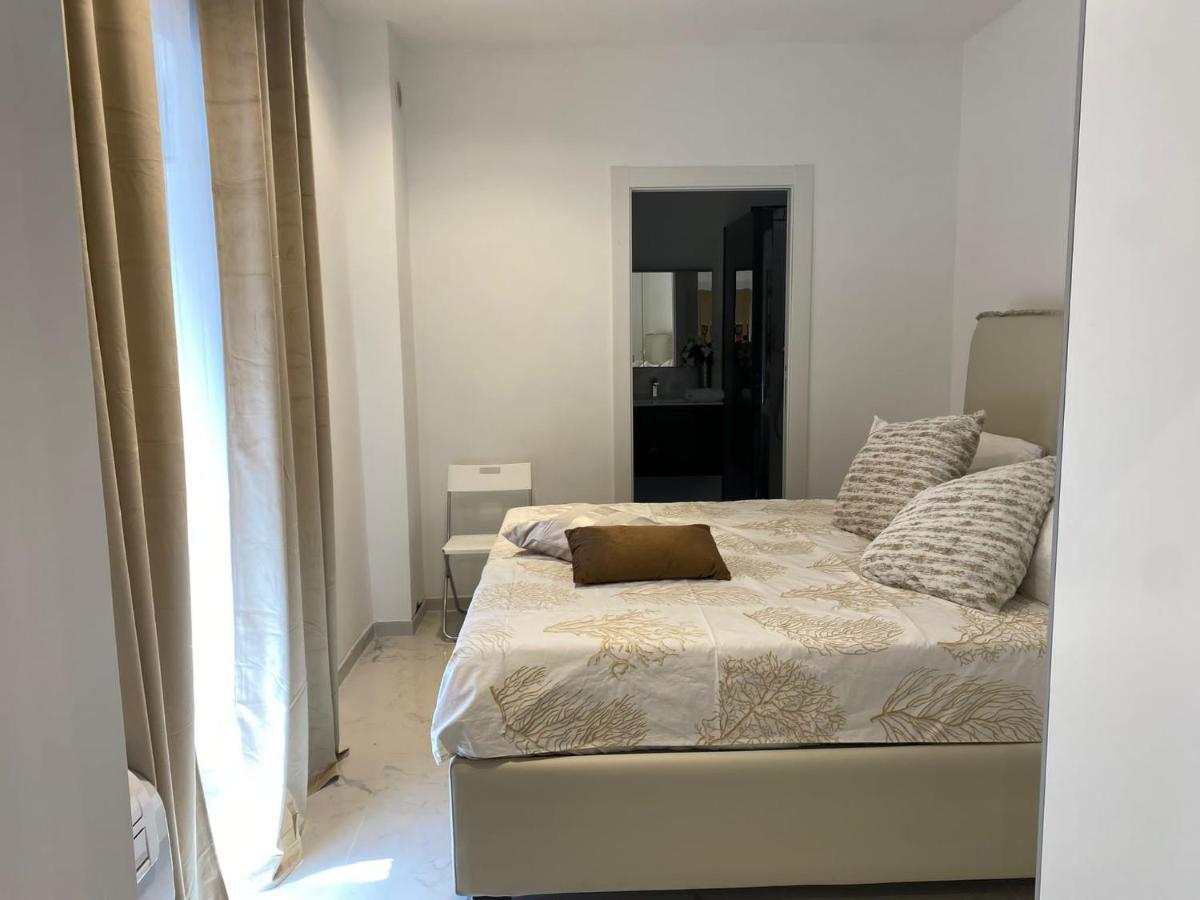 Appartamento Via Del Corso Рим Экстерьер фото