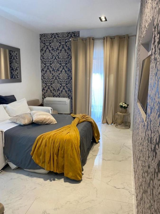 Appartamento Via Del Corso Рим Экстерьер фото